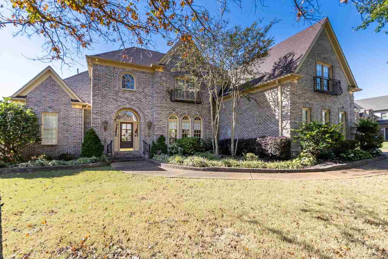 1085 Summer Spring Road Collierville, TN 38017 - Photo 1 of 25