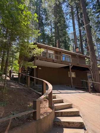 $299,000 | 3370 Lakewood Drive, Arnold, CA 95223