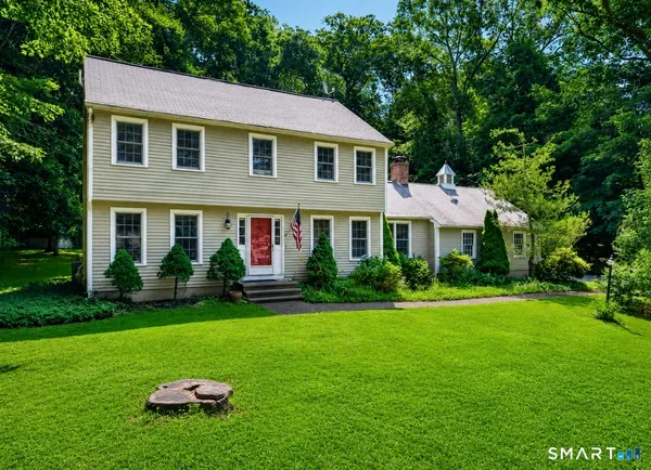 $690,000 | 22 Beaver Dam Trail, Old Saybrook, CT 06475