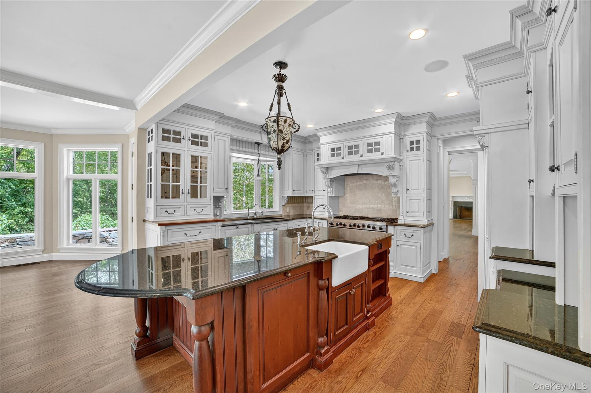 6 Todd Road Katonah, NY 10536 - Photo 17 of 50 Kitchen granite countertops
