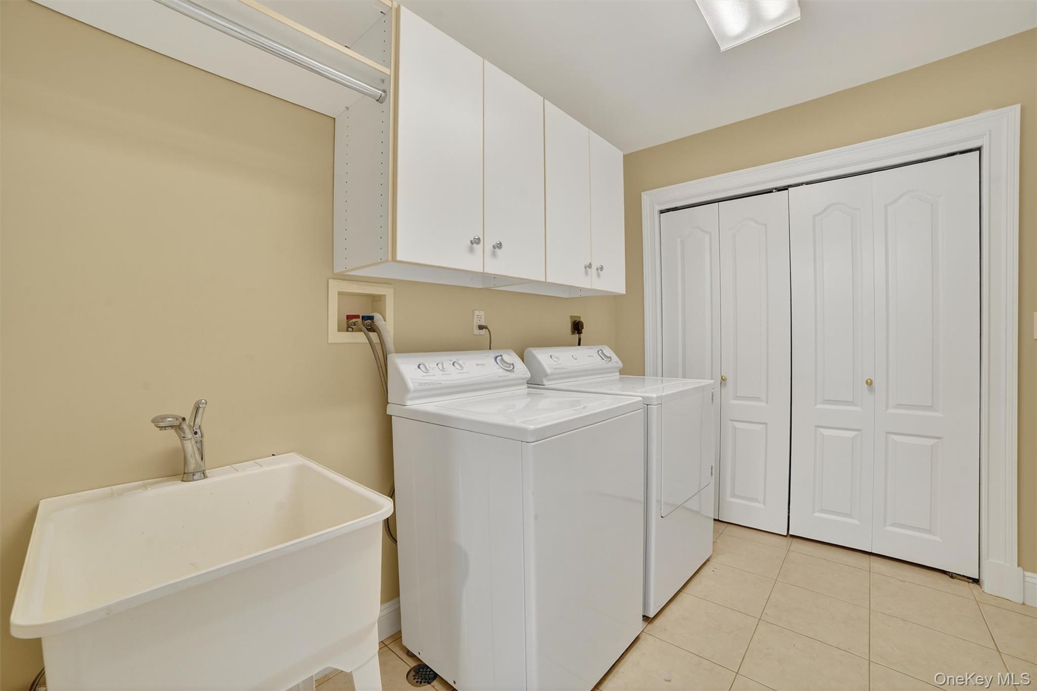 6 Todd Road Katonah, NY 10536 - Photo 37 of 50 Laundry area on second fl