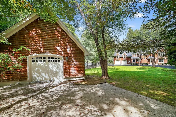 $12,000 | 6 Todd Road, Katonah, NY 10536