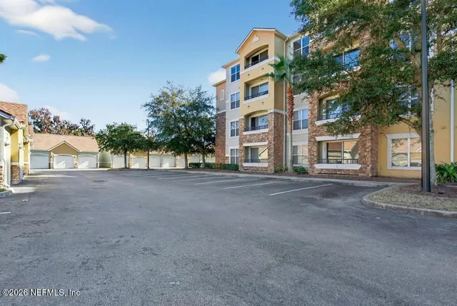 $1,495 | 8539 Gate Parkway West, Unit 9423, Jacksonville, FL 32216