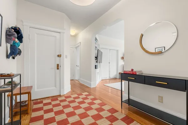 $899,000 | 89 Mason Terrace, Unit 3, Brookline, MA 02446