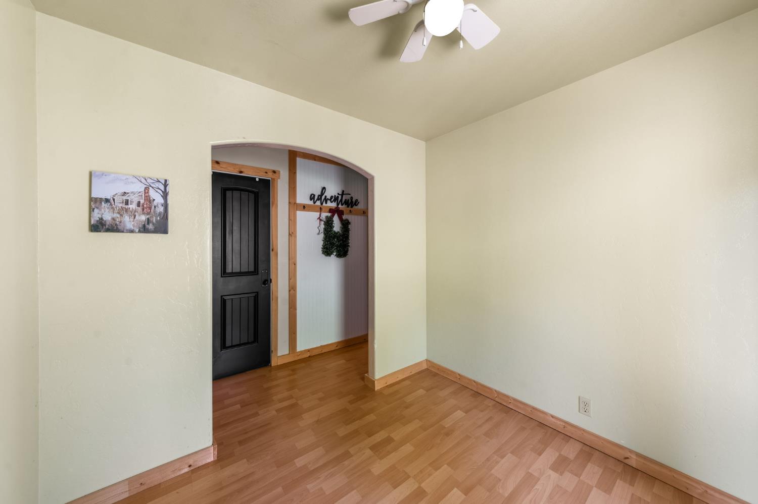 5341 Edelweiss Way Pollock Pines, CA 95726 - Photo 17 of 48 Flex Space Off Hallway