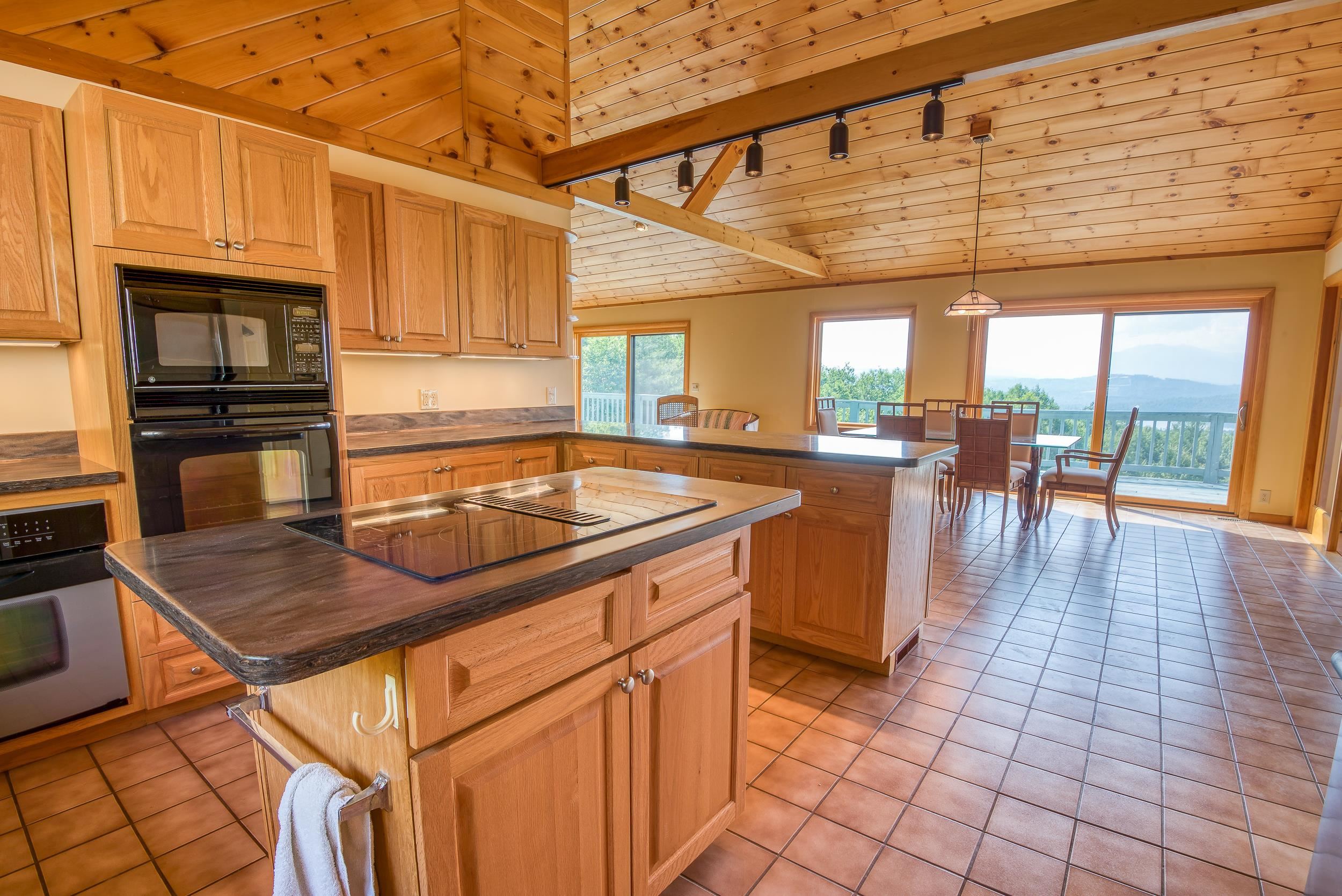 317 Mountain Road Dalton, NH 03598 - Photo 3 of 60