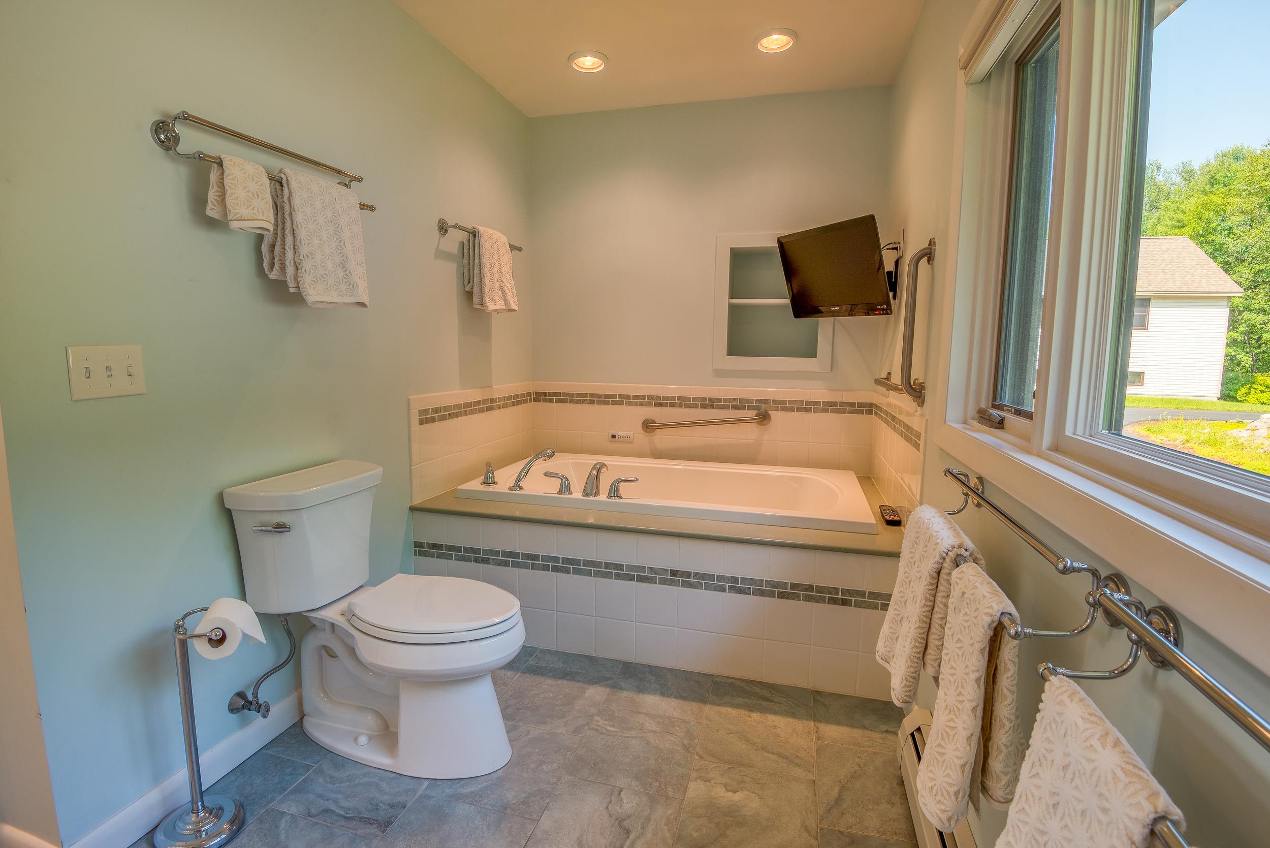 317 Mountain Road Dalton, NH 03598 - Photo 10 of 60