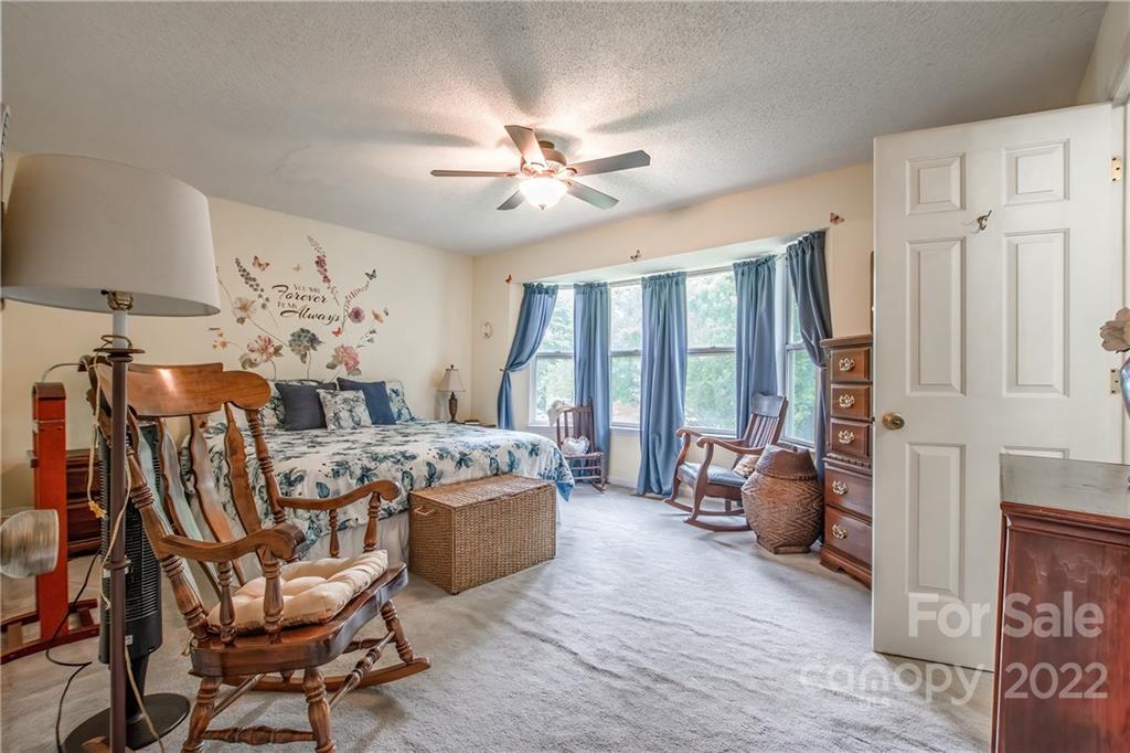 9601 Marshbrooke Road Matthews, NC 28105 - Photo 14 of 28 Gallery Image 14