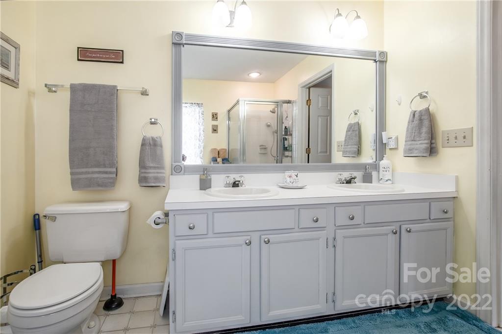 9601 Marshbrooke Road Matthews, NC 28105 - Photo 17 of 28 Gallery Image 17