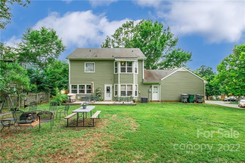 9601 Marshbrooke Road Matthews, NC 28105 - Photo 27 of 28 Gallery Image 27