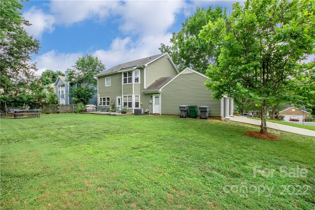 9601 Marshbrooke Road Matthews, NC 28105 - Photo 28 of 28 Gallery Image 28