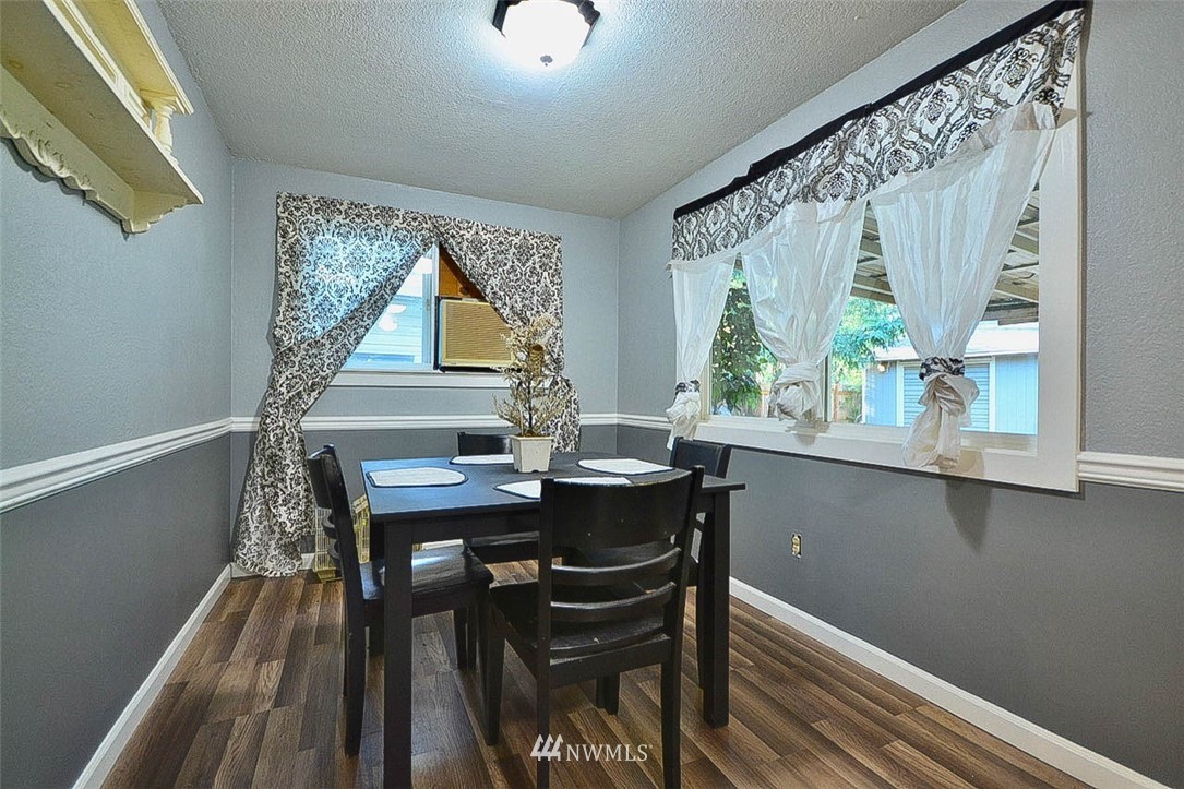 11030 Charm Road Southeast Rainier, WA 98576 - Photo 12 of 40 Gallery Image 12