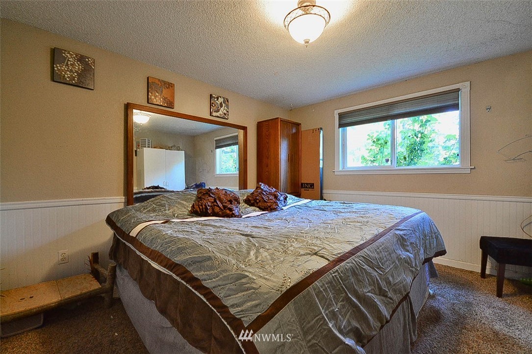11030 Charm Road Southeast Rainier, WA 98576 - Photo 13 of 40 Gallery Image 13