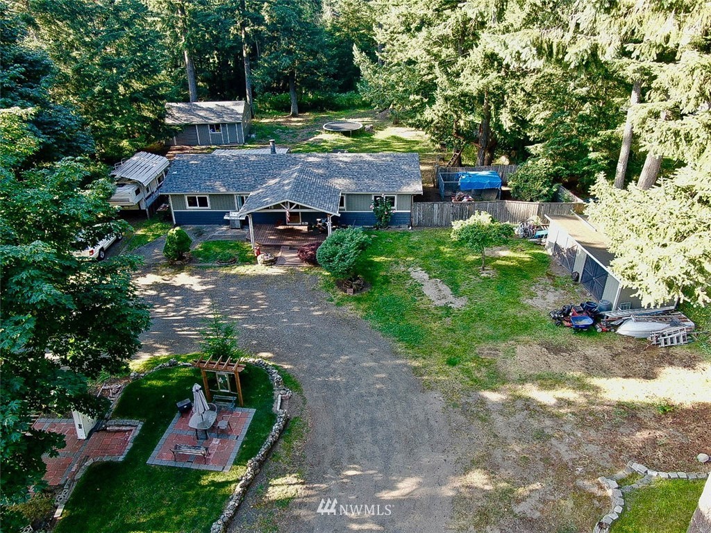 11030 Charm Road Southeast Rainier, WA 98576 - Photo 19 of 40 Gallery Image 19