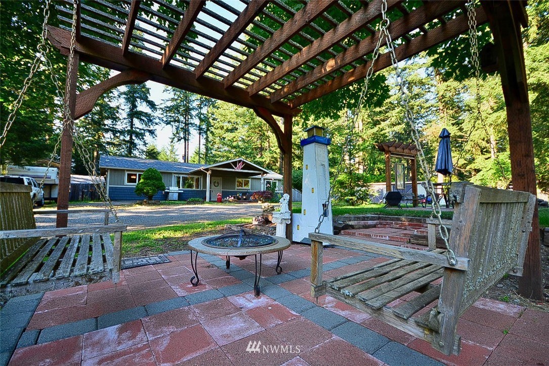 11030 Charm Road Southeast Rainier, WA 98576 - Photo 23 of 40 Gallery Image 23