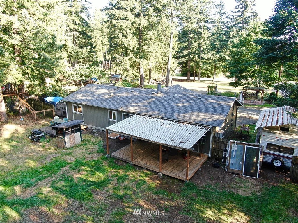 11030 Charm Road Southeast Rainier, WA 98576 - Photo 31 of 40 Gallery Image 31