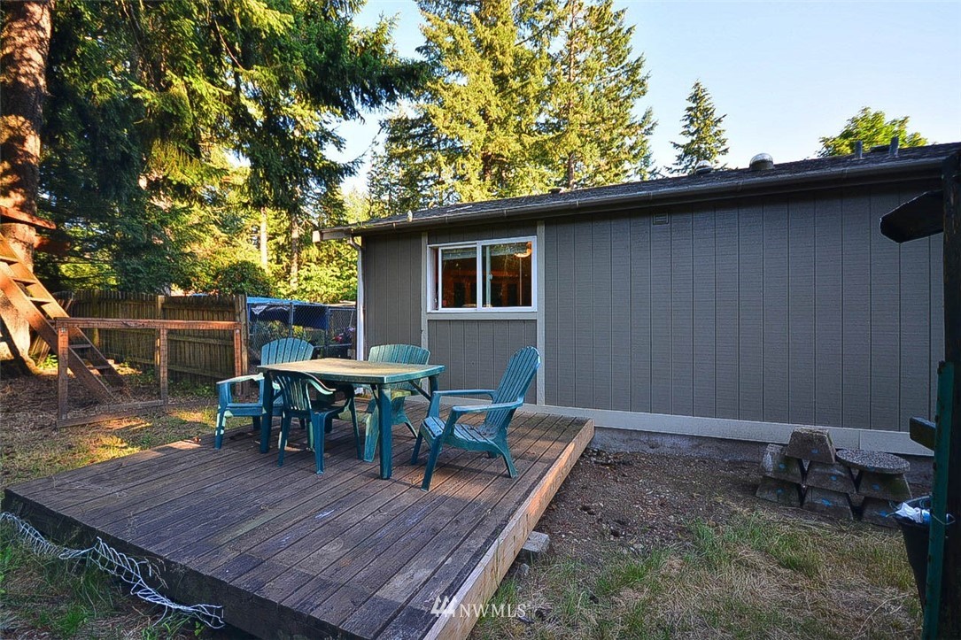 11030 Charm Road Southeast Rainier, WA 98576 - Photo 34 of 40 Gallery Image 34