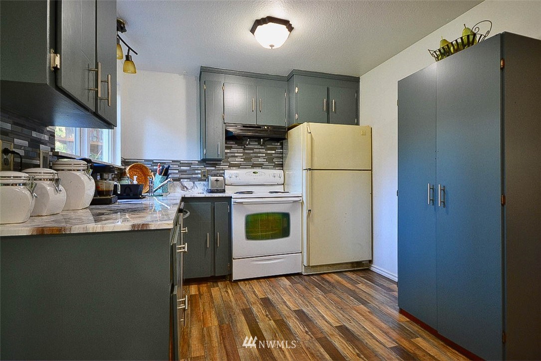 11030 Charm Road Southeast Rainier, WA 98576 - Photo 10 of 40 Gallery Image 10