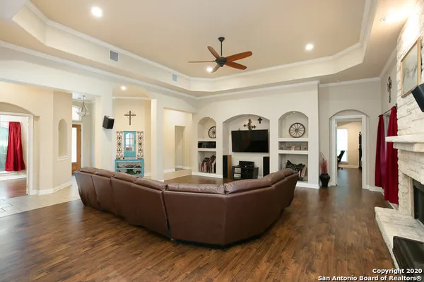 $5,000 | 26807 Interstate 10, Unit 3, Boerne, TX 78006