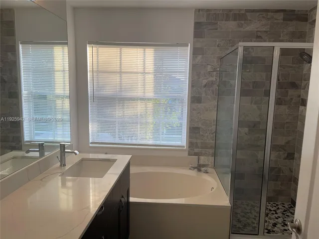 $3,700 | 10739 Oak Bend Way, Wellington, FL 33414