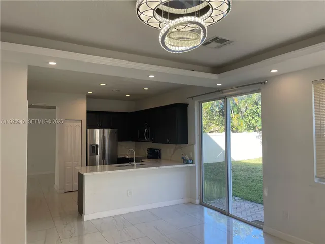 $3,700 | 10739 Oak Bend Way, Wellington, FL 33414