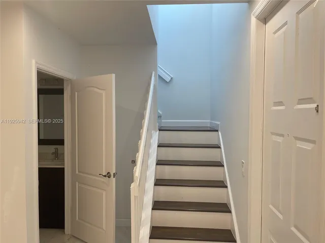 $3,700 | 10739 Oak Bend Way, Wellington, FL 33414