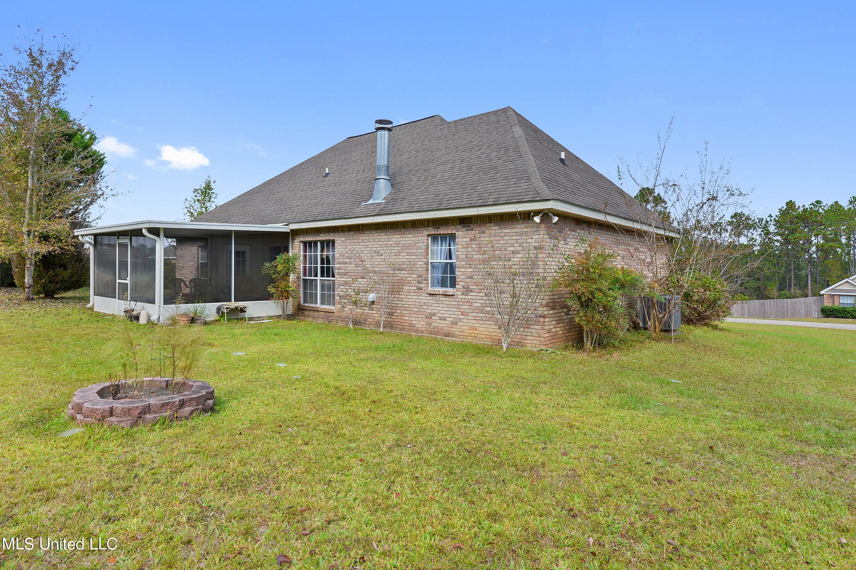 21620 East Ridge Drive Saucier, MS 39574 - Photo 24 of 32 026