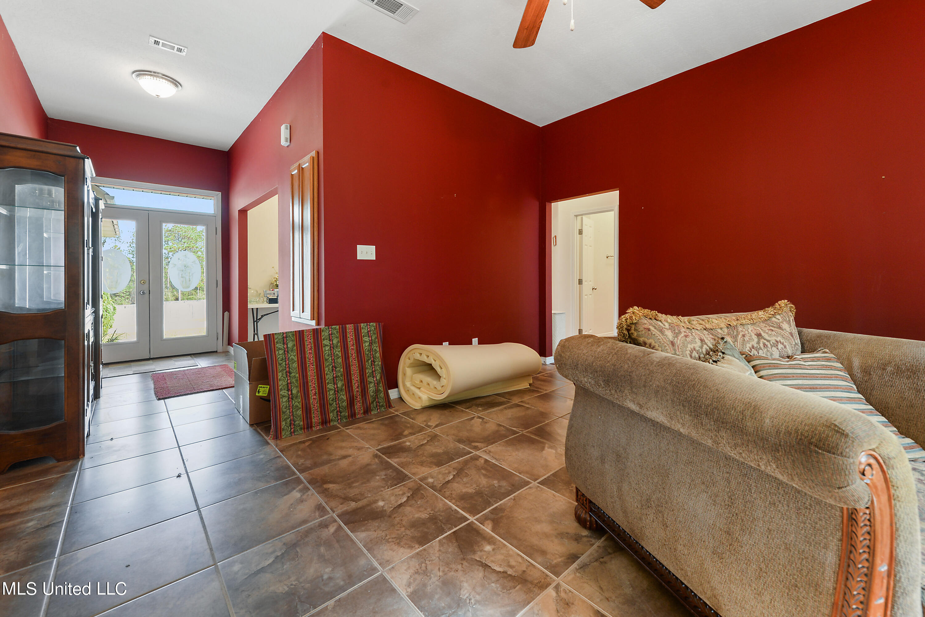 21620 East Ridge Drive Saucier, MS 39574 - Photo 5 of 32 005