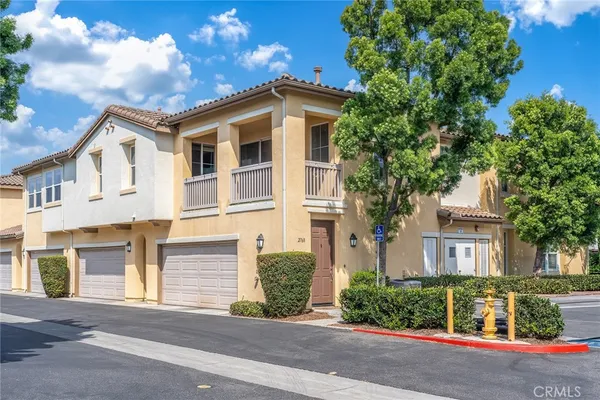 $769,000 | 2768 West Madison Circle, Anaheim, CA 92801