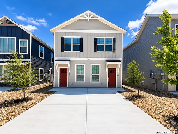 $1,395 | 7141 Magnolia Creek, Unit 201, San Antonio, TX 78252