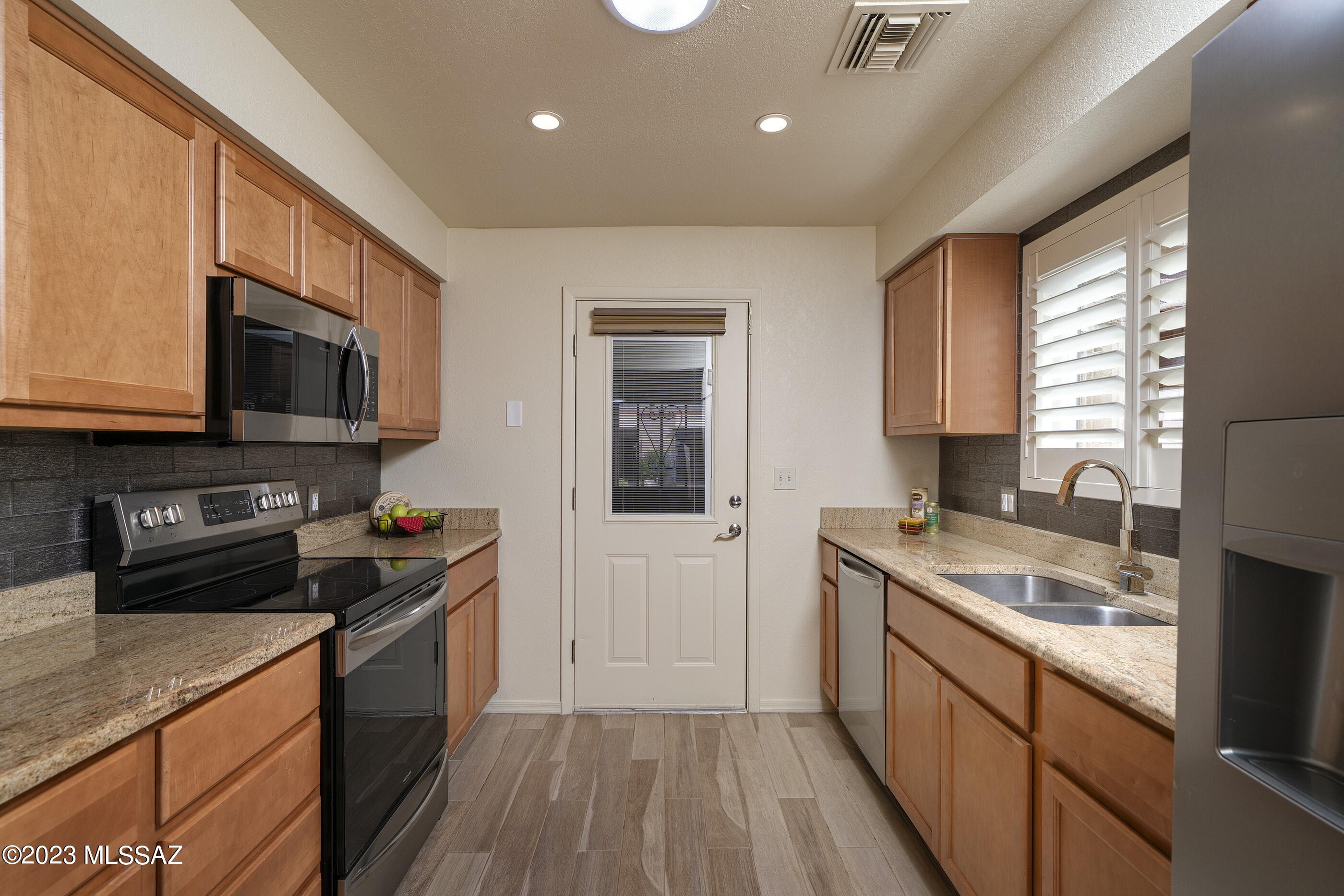 4206 East Blanton Road Tucson, AZ 85712 - Photo 2 of 21 Gallery Image 2