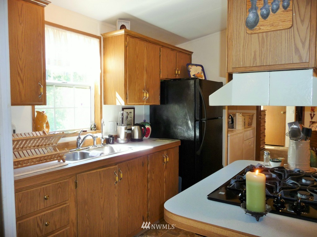 4352 Masterson Road Blaine, WA 98230 - Photo 8 of 25