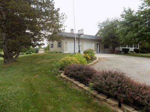 8111 Beyer Road Birch Run, MI 48415 - Photo 11 of 13