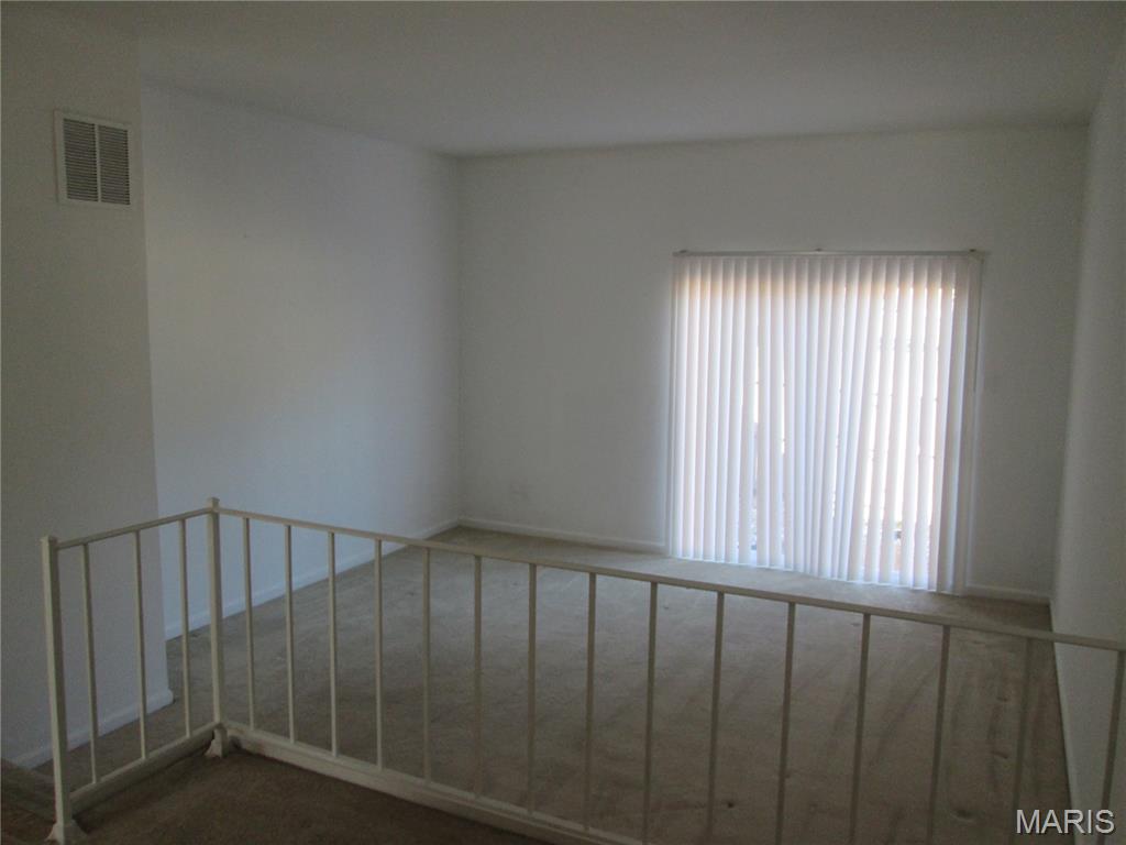 1210 Wicklow Road, Unit L Ballwin, MO 63021 - Photo 4 of 17