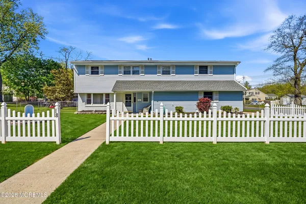 $1,499,000 | 18 Barbara Lane, Oakhurst, NJ 07755