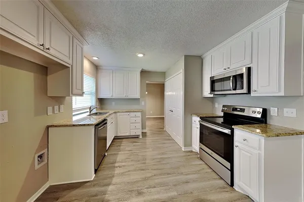 $2,440 | 1504 Homestead Street, Flower Mound, TX 75028