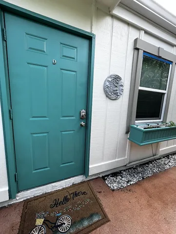 a view of a utility room