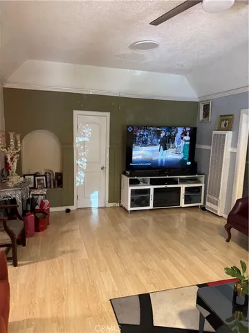 $919,000 | 1917 Rousselle Street, Santa Ana, CA 92707