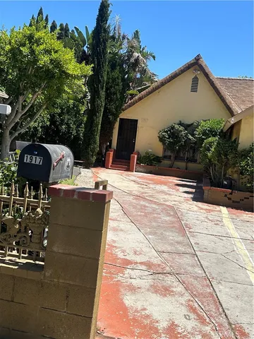 $919,000 | 1917 Rousselle Street, Santa Ana, CA 92707