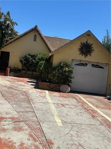 $919,000 | 1917 Rousselle Street, Santa Ana, CA 92707
