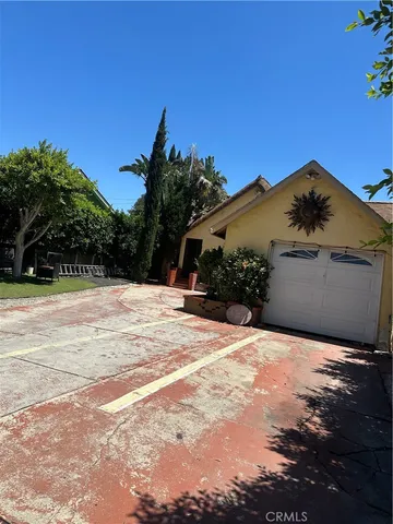 $919,000 | 1917 Rousselle Street, Santa Ana, CA 92707