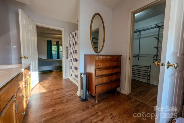 $462,000 | 565 Overlook Drive, Spruce Pine, NC 28777