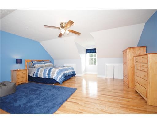 39 Edgefield Road Gorham, ME 04038 - Photo 18 of 25 Other. 3rd floor, additional...