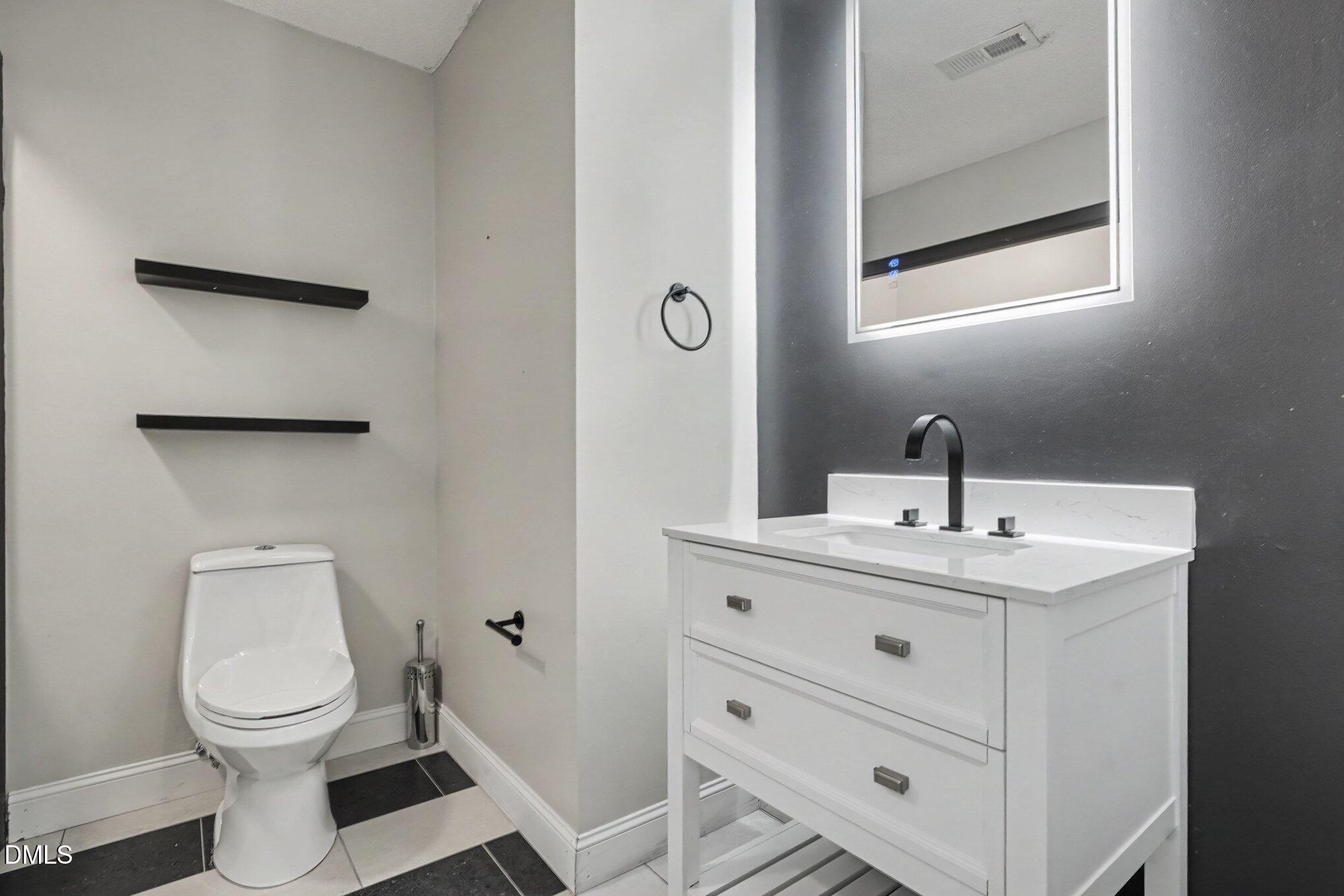4309 Sun Belt Place Raleigh, NC 27613 - Photo 11 of 24 018_file_5331