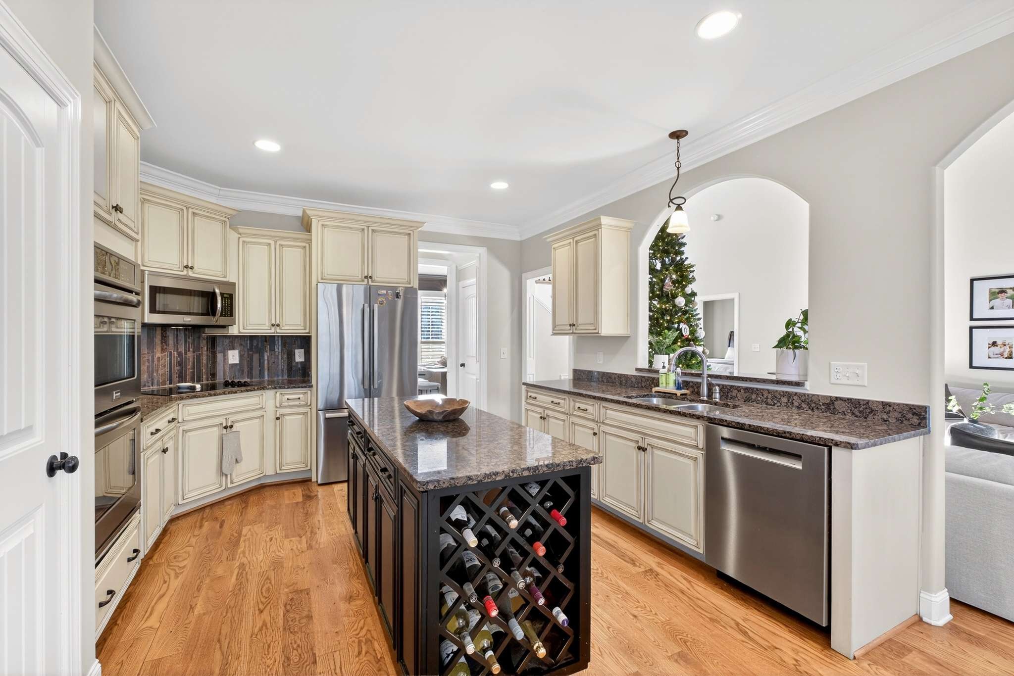 1007 Nealcrest Circle Spring Hill, TN 37174 - Photo 12 of 46