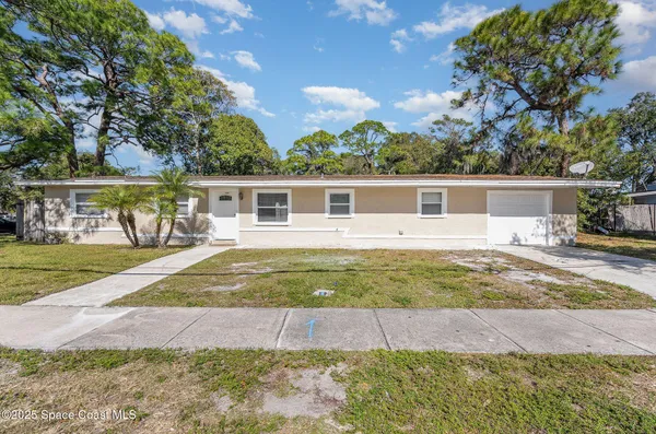 $1,750 | 1044 Holmes Street, Cocoa, FL 32922