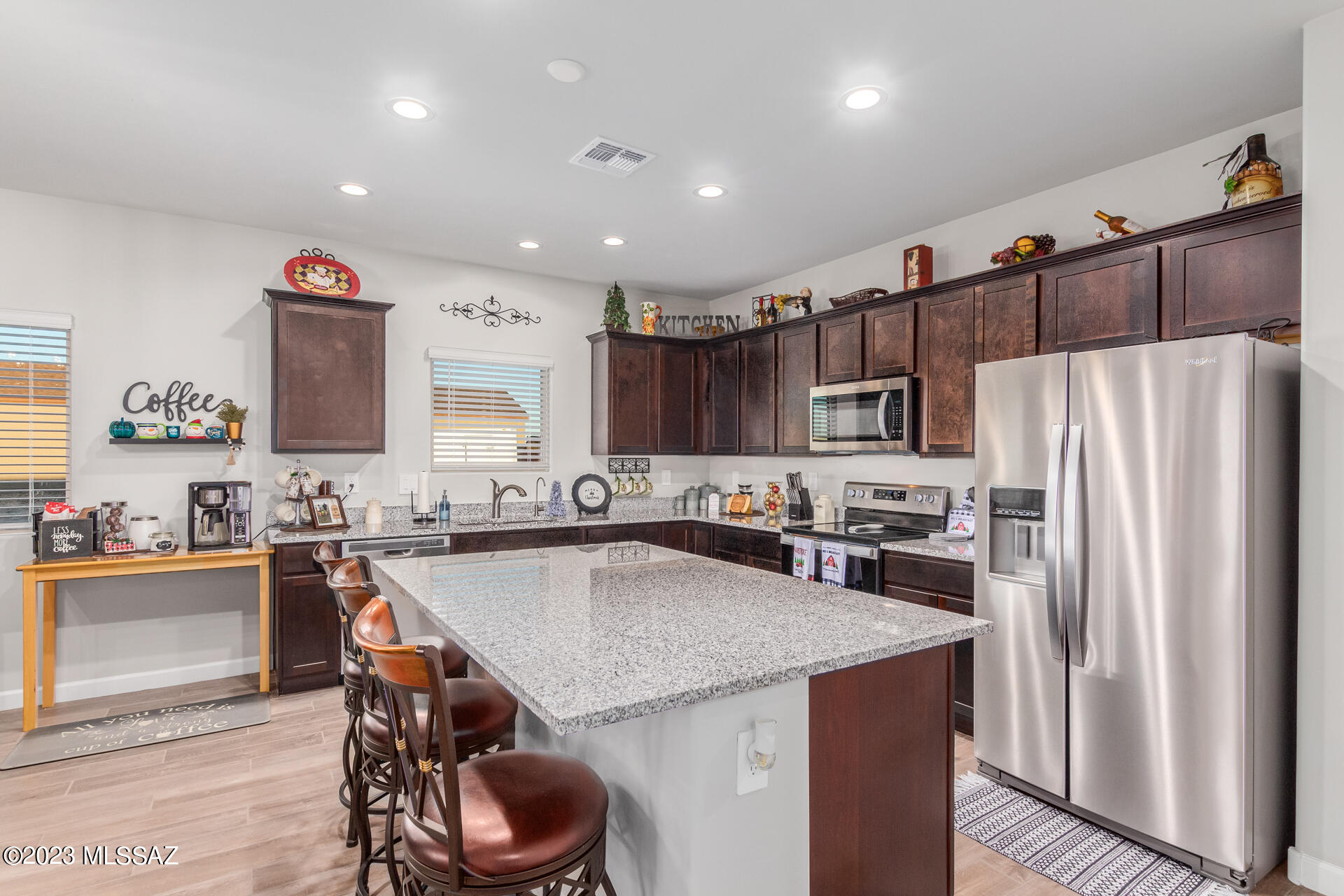 17162 West Gatling Road Marana, AZ 85653 - Photo 3 of 34