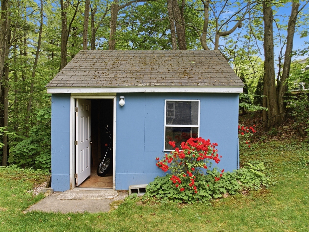 39 North Common Road Westminster, MA 01473 - Photo 36 of 37