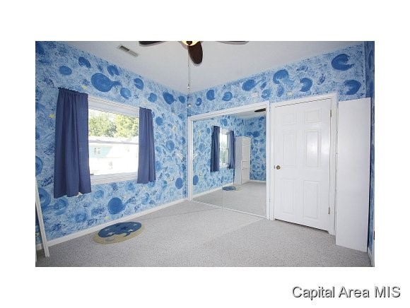 107 Rutledge Petersburg, IL 62675 - Photo 12 of 23 Gallery Image 12