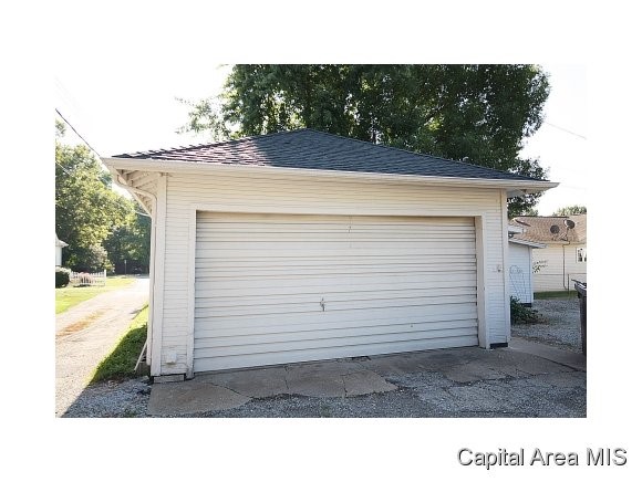 107 Rutledge Petersburg, IL 62675 - Photo 22 of 23 Gallery Image 22